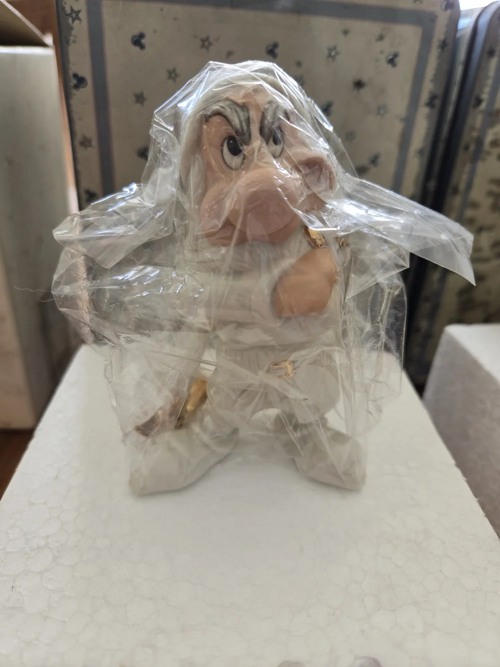 Lenox Snow White Collection Porcelain Figurines With Gold Accents